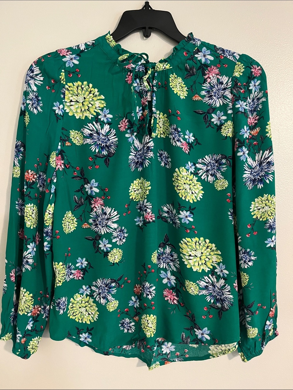 LOFT Emerald Green Floral Tie-Neck Blouse